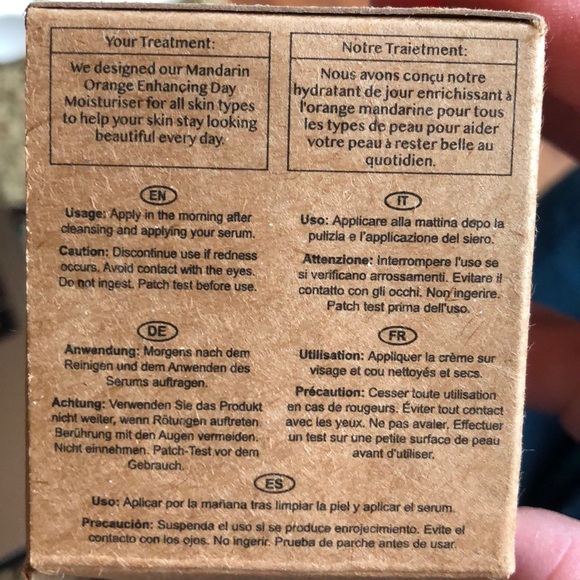 Mandarin Orange Enhancing Day Mousturizer - Picture 5 of 5